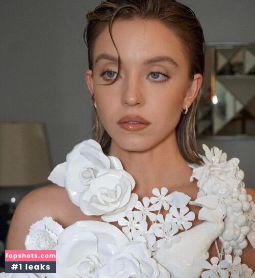 Sydney Sweeney gallery photo #2993
