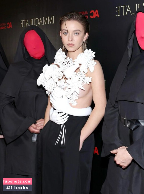 Sydney Sweeney gallery photo #3011