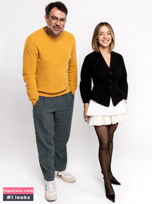 Sydney Sweeney gallery photo #3104