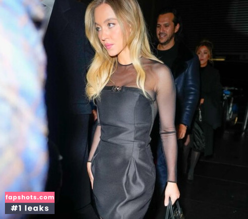 Sydney Sweeney gallery photo #3241
