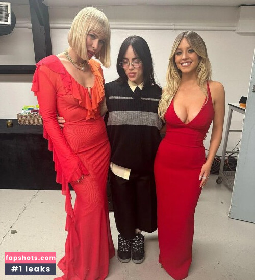 Sydney Sweeney gallery photo #3384