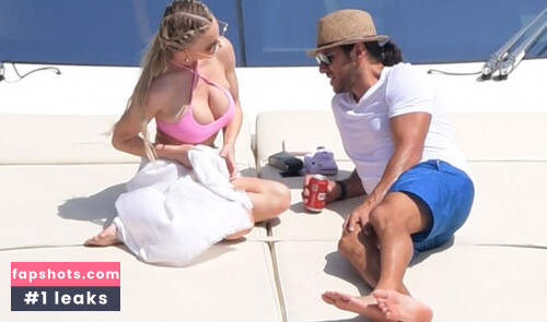 Sydney Sweeney gallery photo #3471