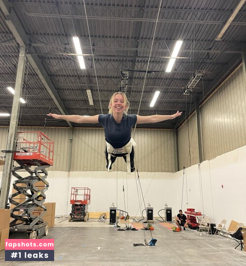 Sydney Sweeney gallery photo #3506