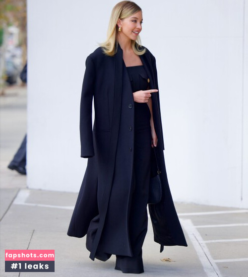 Sydney Sweeney gallery photo #3555