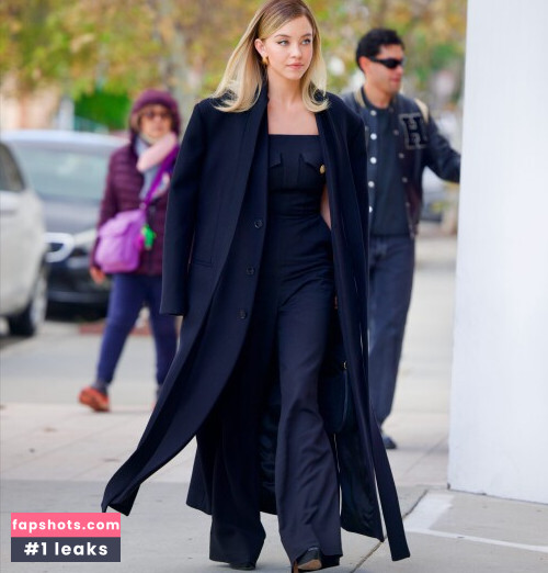 Sydney Sweeney gallery photo #3556