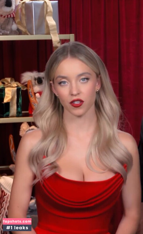 Sydney Sweeney gallery photo #3597