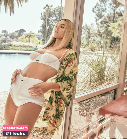 Sydney Sweeney gallery photo #3687