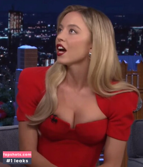 Sydney Sweeney gallery photo #3720