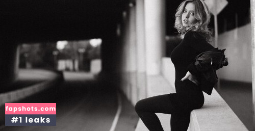 Sydney Sweeney gallery photo #3919