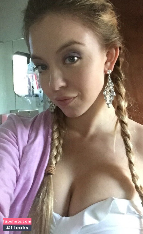 Sydney Sweeney gallery photo #3936