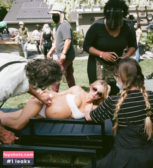 Sydney Sweeney gallery photo #4010