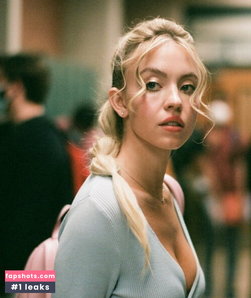 Sydney Sweeney gallery photo #4014