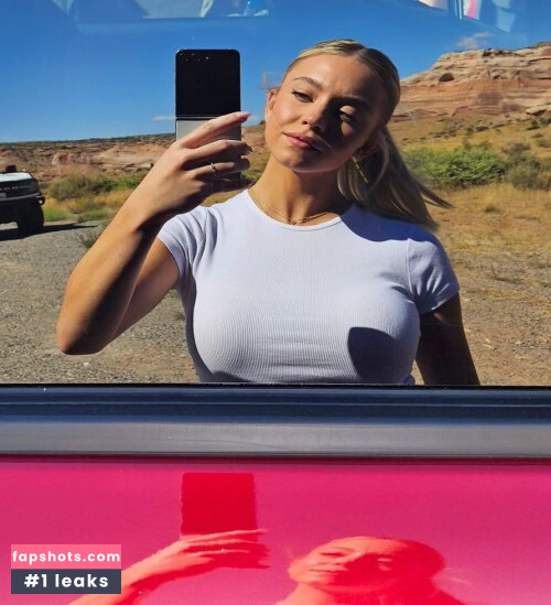 Sydney Sweeney gallery photo #4018