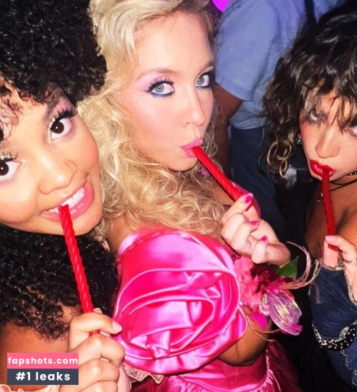 Sydney Sweeney gallery photo #4087