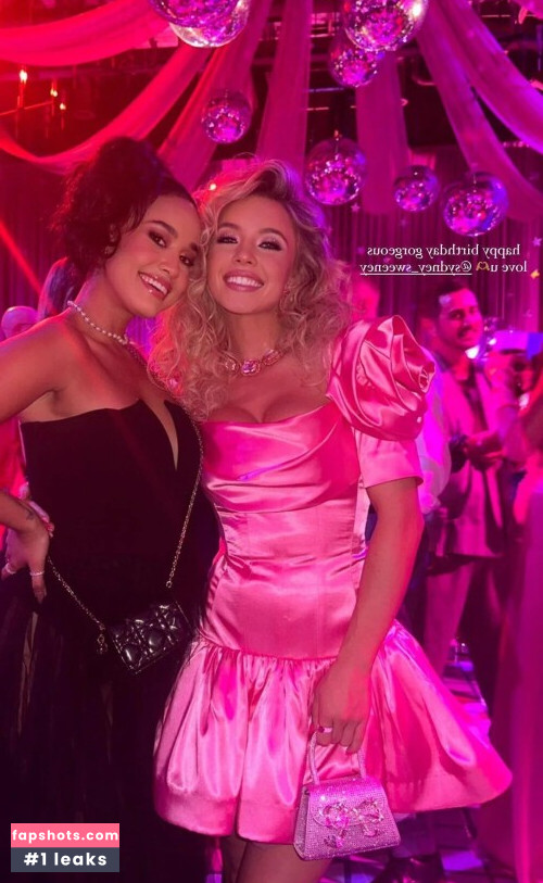 Sydney Sweeney gallery photo #4088