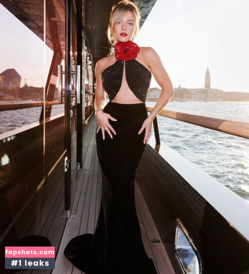 Sydney Sweeney gallery photo #4192