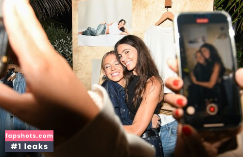 Sydney Sweeney gallery photo #4276