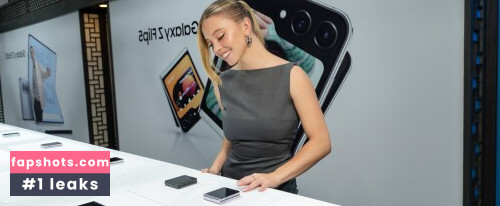 Sydney Sweeney gallery photo #4323