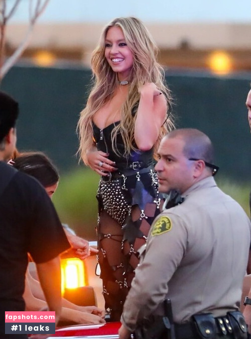 Sydney Sweeney gallery photo #4351