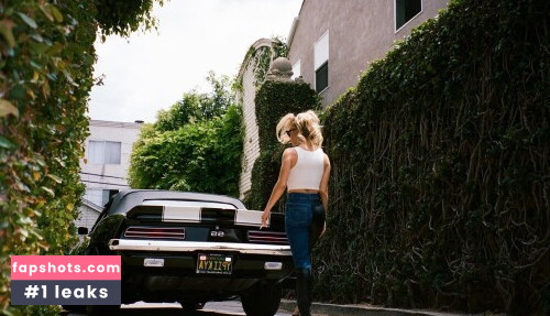 Sydney Sweeney gallery photo #4592