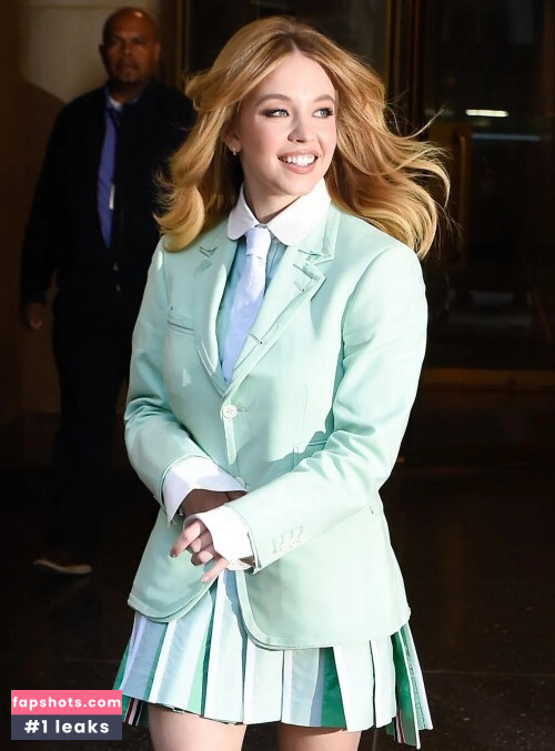 Sydney Sweeney gallery photo #4622