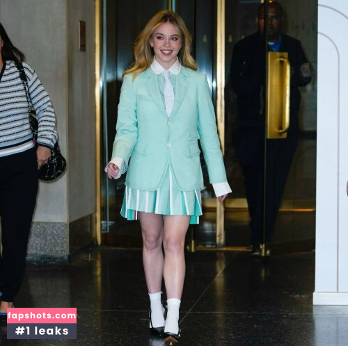 Sydney Sweeney gallery photo #4626