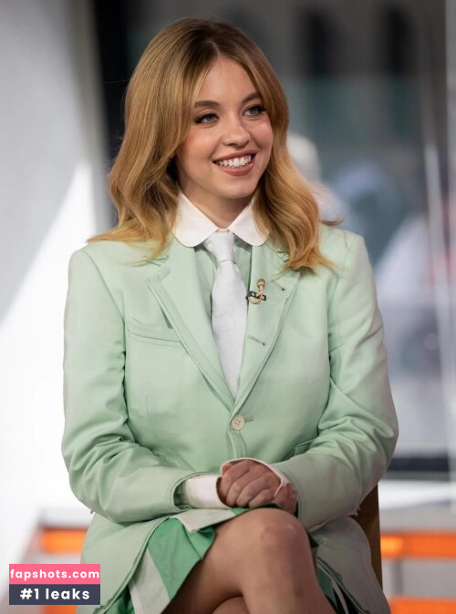 Sydney Sweeney gallery photo #4627