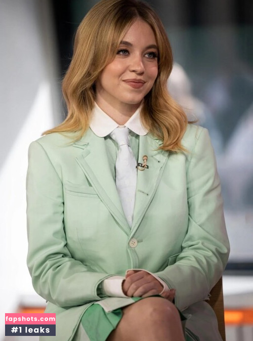 Sydney Sweeney gallery photo #4628