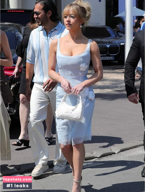 Sydney Sweeney gallery photo #4696