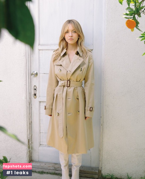 Sydney Sweeney gallery photo #4722