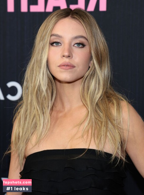 Sydney Sweeney gallery photo #4768