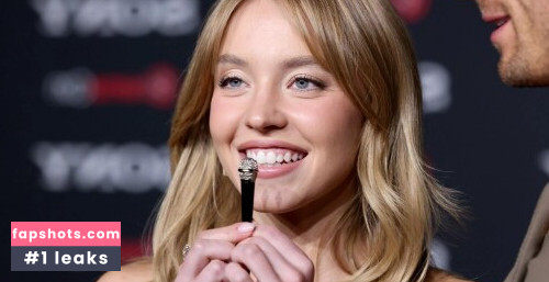 Sydney Sweeney gallery photo #4932