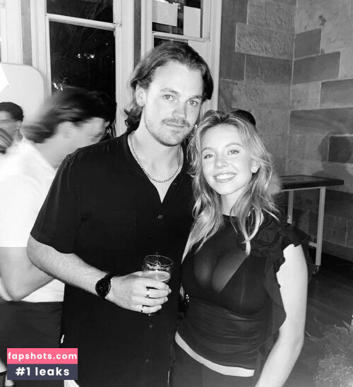 Sydney Sweeney gallery photo #4992