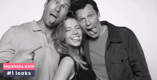 Sydney Sweeney gallery photo #5000