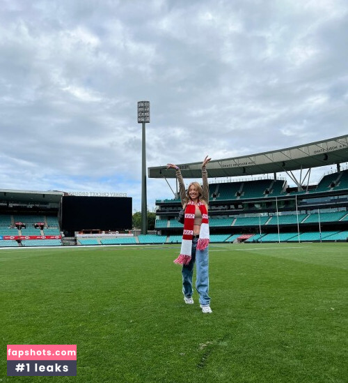 Sydney Sweeney gallery photo #5078