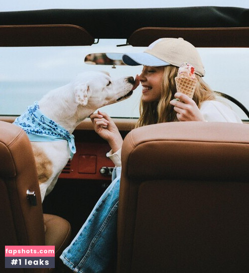 Sydney Sweeney gallery photo #5092