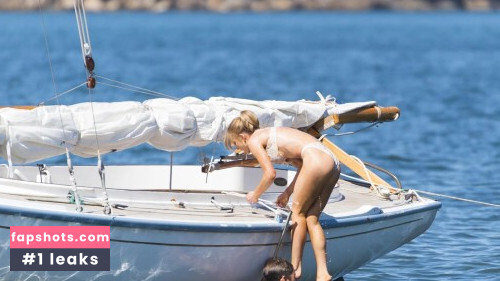 Sydney Sweeney gallery photo #5121