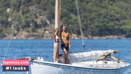 Sydney Sweeney gallery photo #5142