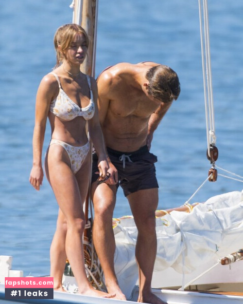 Sydney Sweeney gallery photo #5158