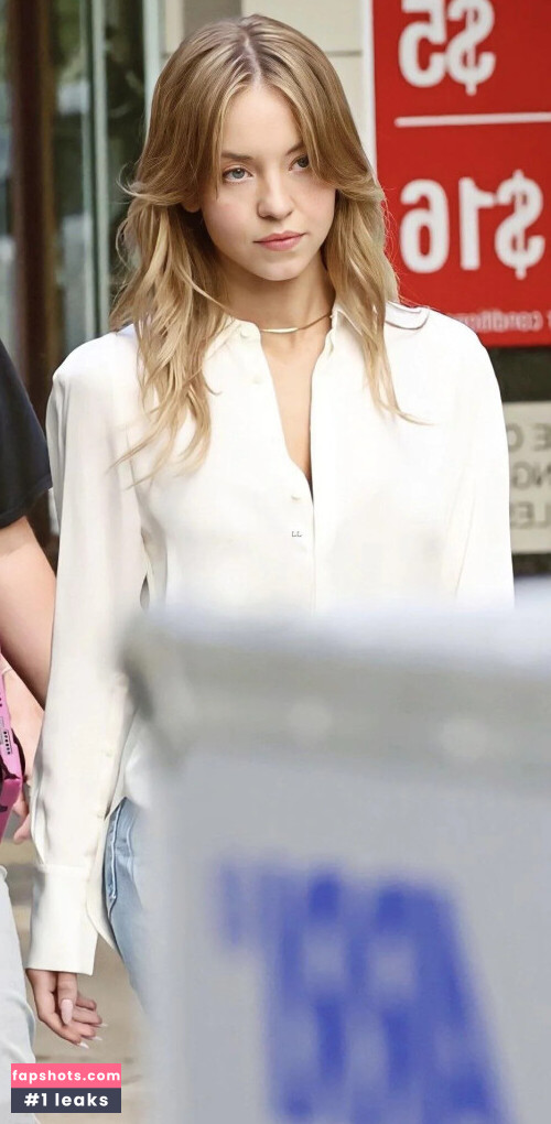 Sydney Sweeney gallery photo #5258