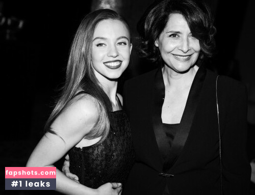 Sydney Sweeney gallery photo #5267