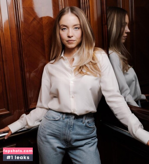 Sydney Sweeney gallery photo #5284