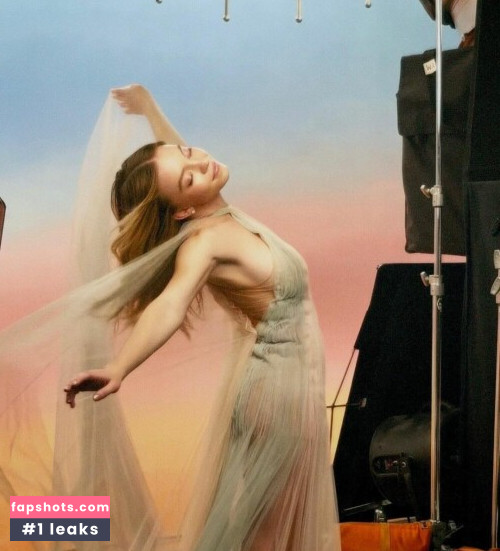 Sydney Sweeney gallery photo #5334