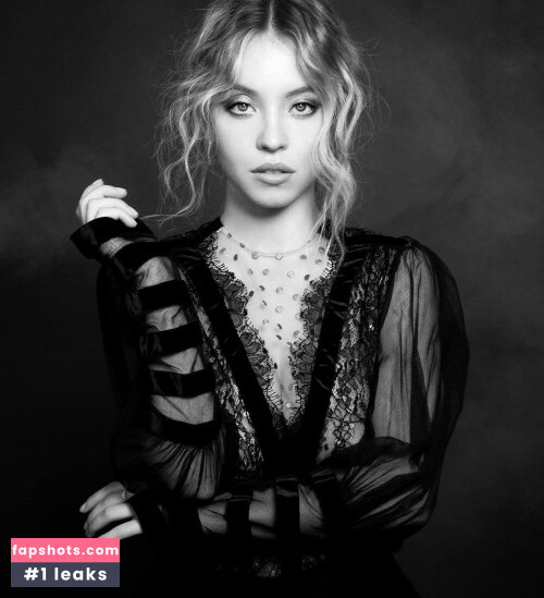 Sydney Sweeney gallery photo #5349