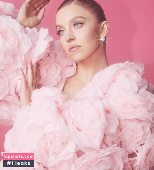 Sydney Sweeney gallery photo #5437