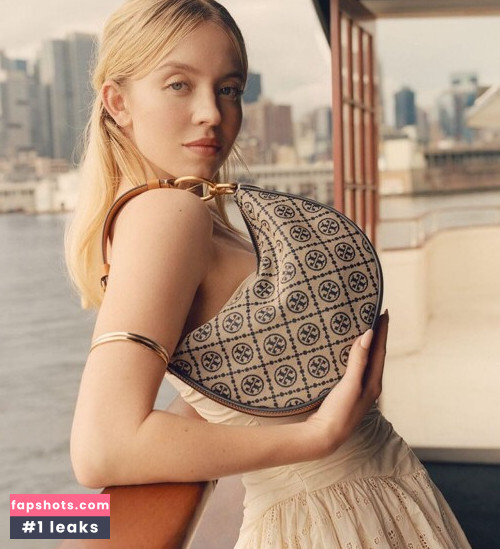 Sydney Sweeney gallery photo #5507