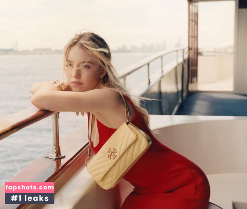 Sydney Sweeney gallery photo #5508
