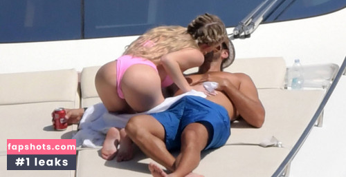 Sydney Sweeney gallery photo #5516