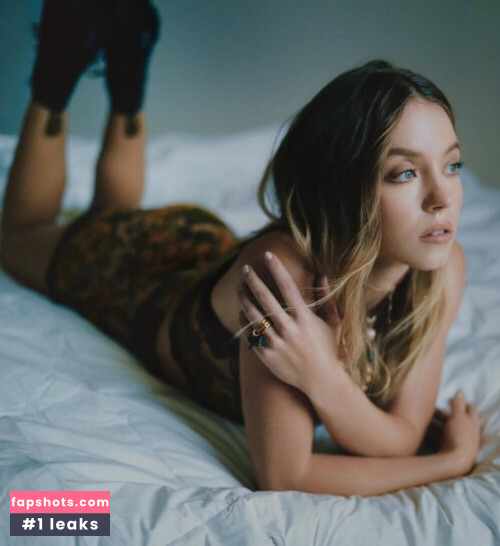 Sydney Sweeney gallery photo #5546