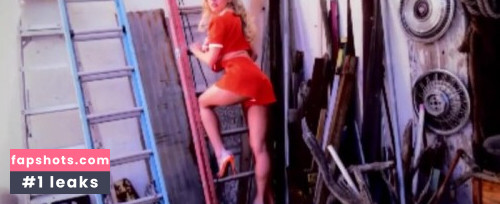 Sydney Sweeney gallery photo #5570